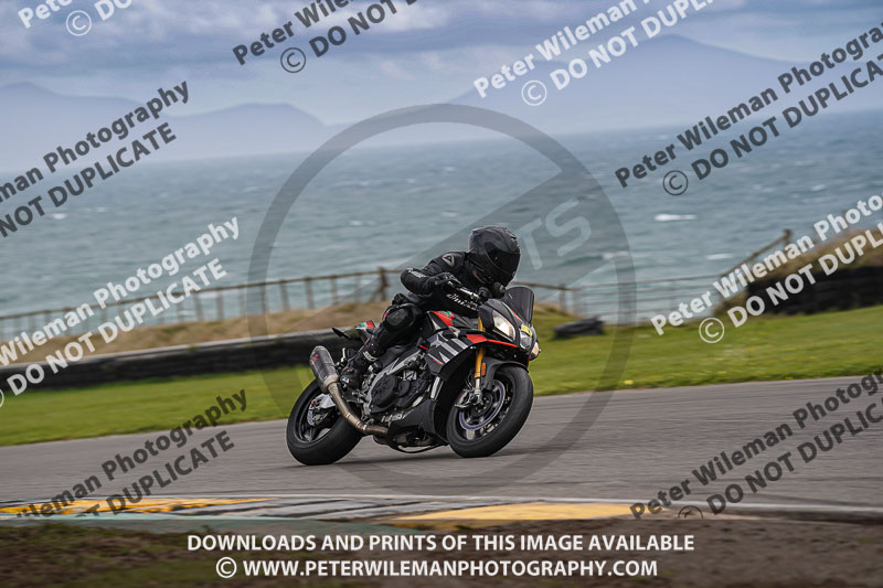 anglesey no limits trackday;anglesey photographs;anglesey trackday photographs;enduro digital images;event digital images;eventdigitalimages;no limits trackdays;peter wileman photography;racing digital images;trac mon;trackday digital images;trackday photos;ty croes